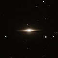 Retake of M104 in Virgo. Also know as "The Sombrero Galaxy"<br />Newtonian D=200 FL=1000 + EOS6D + EF1.4II